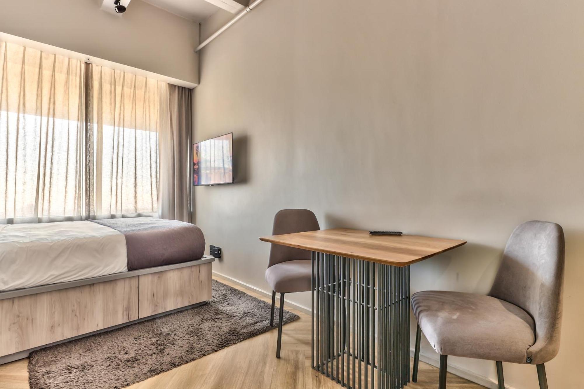 Wink Aparthotel One Thibault Fokváros Kültér fotó