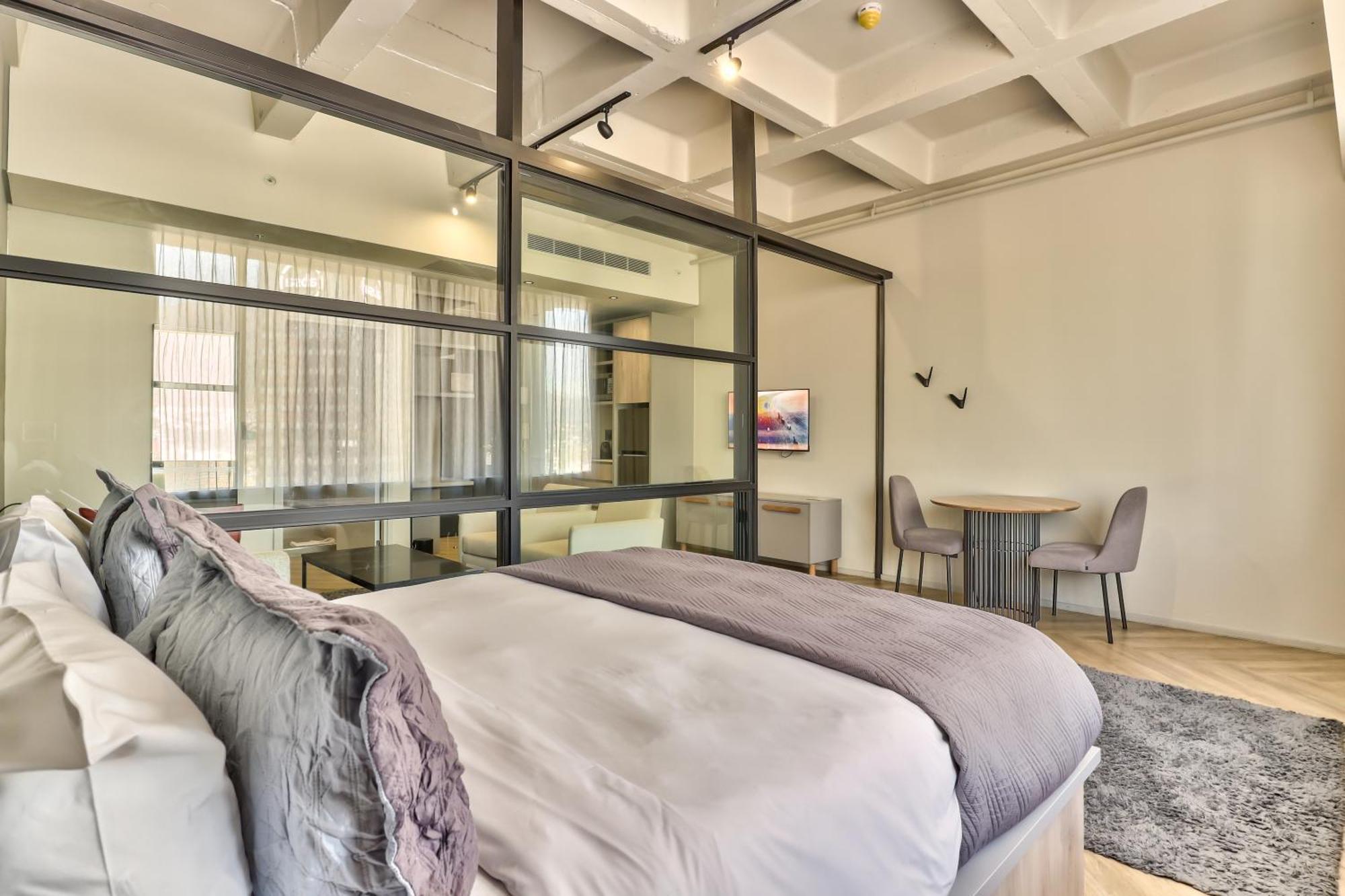 Wink Aparthotel One Thibault Fokváros Kültér fotó